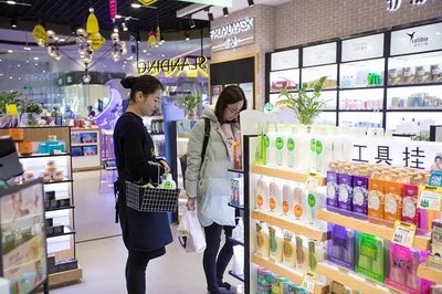 如何將化妝品店打造為強勢品牌 成功策略與執(zhí)行路徑