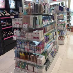 莎莎化妝品店（太陽新天地店） 一站式專業(yè)化妝品零售體驗
